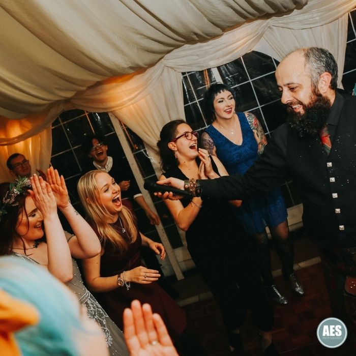 6 Tips for throwing a perfect winter wedding