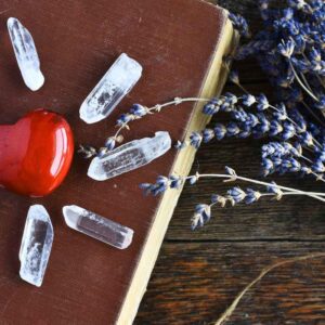 Incorporating Crystals into your wedding planning